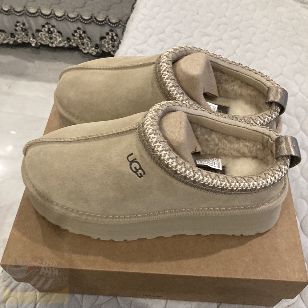 UGG Brand Women's Tazz Platform Slipper Shoes Beige Sand